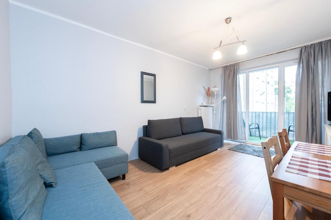 Studio In City Centre Free Parking Lodź Bagian luar foto